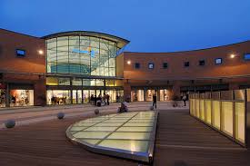 Taxi G disponible à l'esplanade de Louvain La Neuve